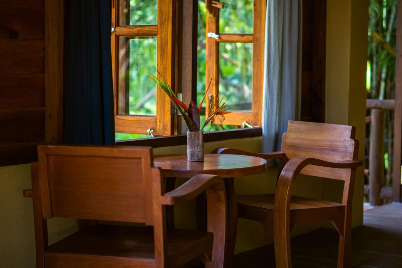 Monkey Mansion - Jungalows & Tours Khao Sok National Park Esterno foto