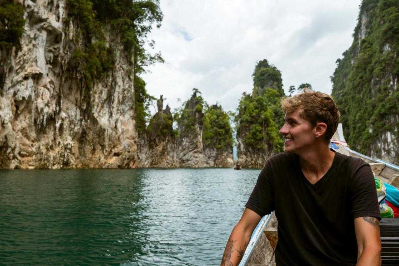 Monkey Mansion - Jungalows & Tours Khao Sok National Park Esterno foto